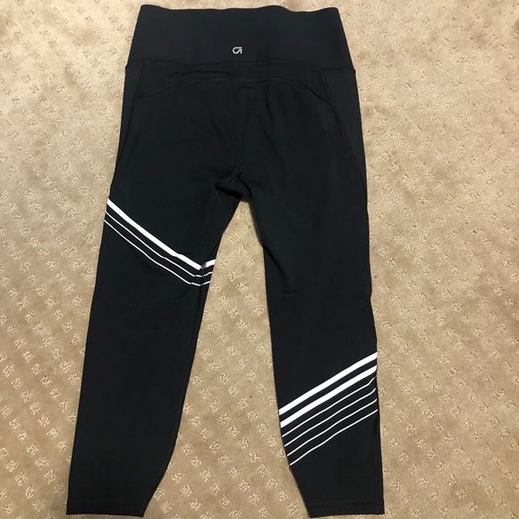 EUC GapFit High Rise Sculpt Revolution leggings - Picture 2 of 6